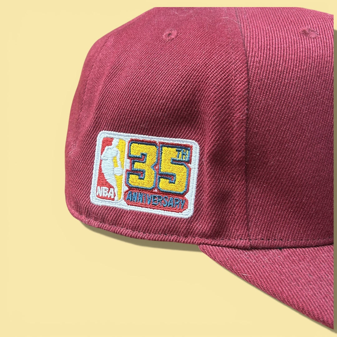 Houston rockets Mitchell and Ness Throwback Fitted Hat Size 8
