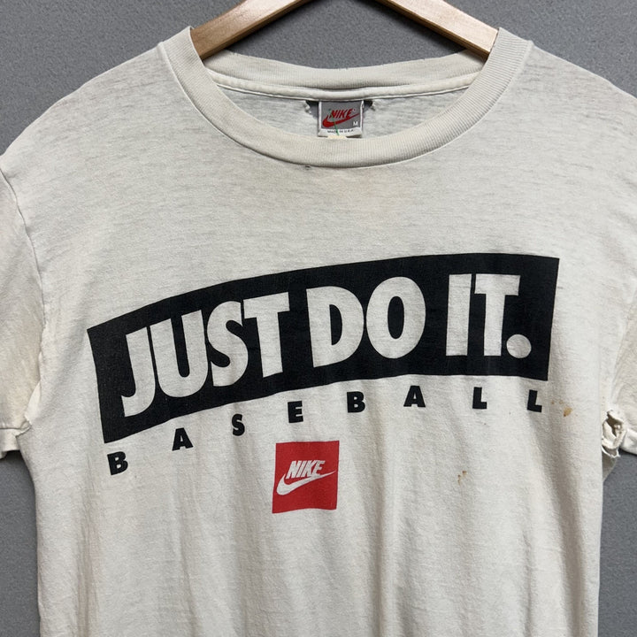 Vintage 90's Nike Just Do It Basketball White Shirt Size Medium - Distressed