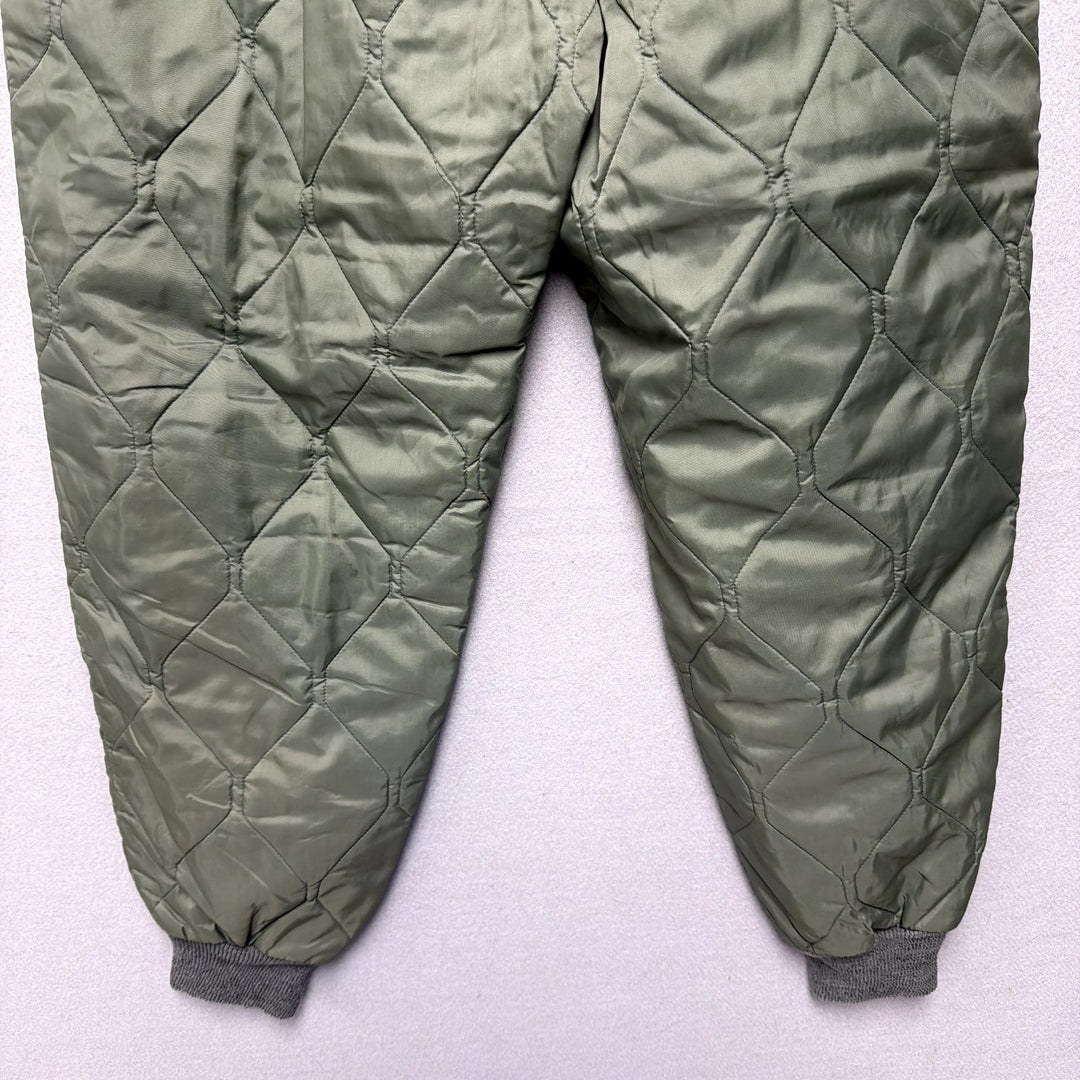 Vintage US Military Vietnam Era Quilted Flight Pants Size Large
