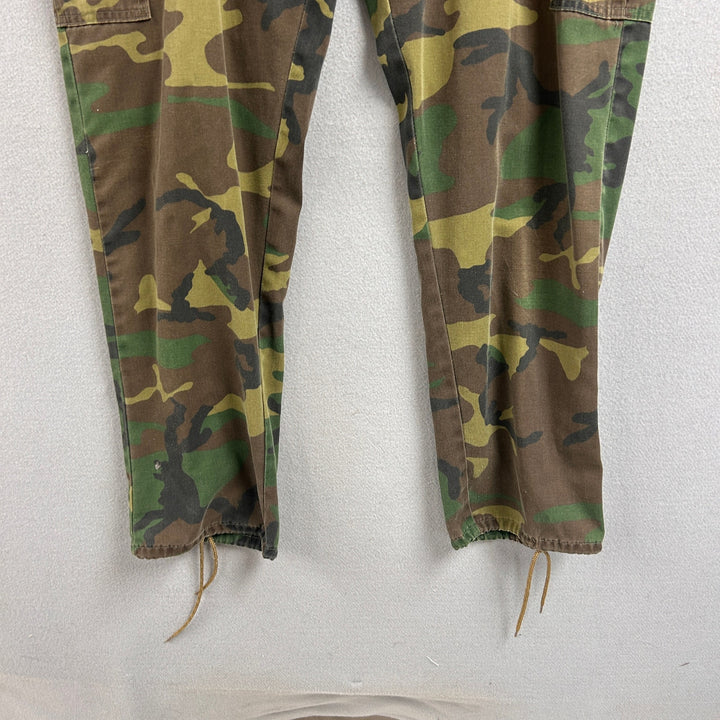 Vintage Woodland Camo Cargo Pants Size 40X32