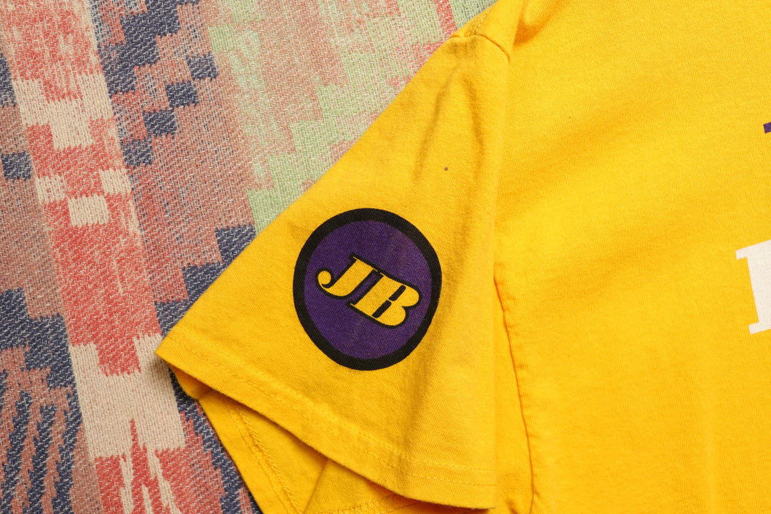 Lakers Forever Vintage T Shirt XL 2000s Yellow NBA