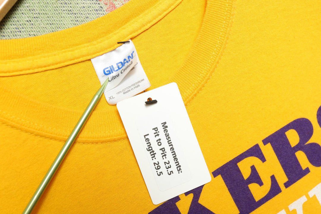 Lakers Forever Vintage T Shirt XL 2000s Yellow NBA