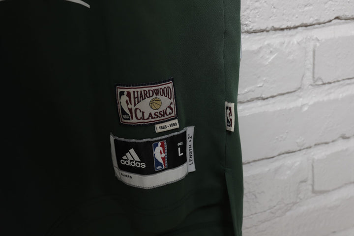 2000s Vintage Brandon Jennings Milwaukee Bucks Adidas Hardwood Classics Jersey Size Large