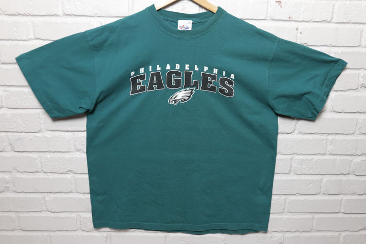 2000s Vintage Philadelphia Eagles Majestic T Shirt Size XL