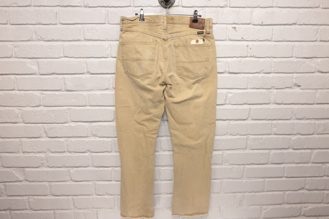 Wrangler Tan Cut Off Jeans Size 33/29