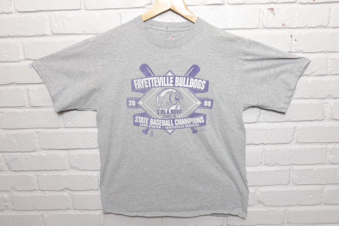 2000s Vintage Fayetteville Bulldogs Baseball T Shirt Size Large