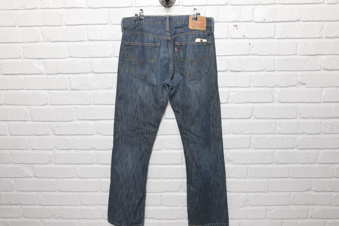 2000s Vintage Levi's 527 Slim Bootcut Y2k Jeans Size 33/32