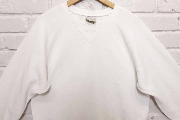 Nike Tonal Vintage White Sweatshirt 2000s YOUTH Large