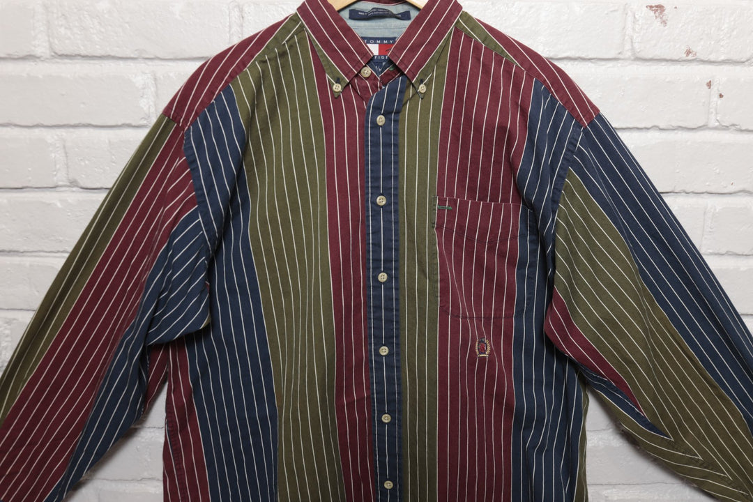 Tommy Hilfiger Vintage 2000s Medium Button Down Shirt Striped