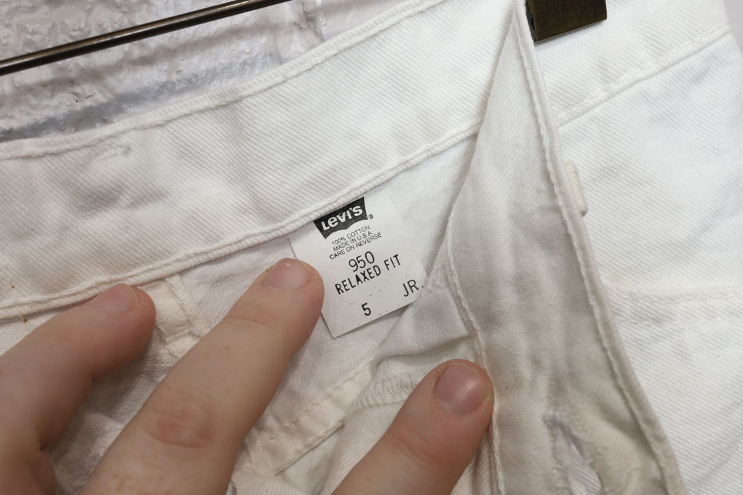 90s Vintage Levi's 950 Button Fly Shorts Size 27/3.5