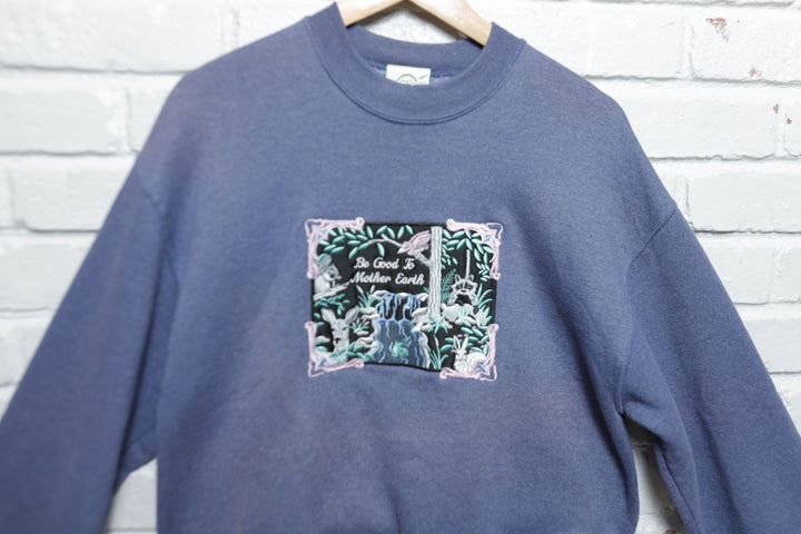 Be Good to Mother Earth Vintage Sweatshirt Medium 90s