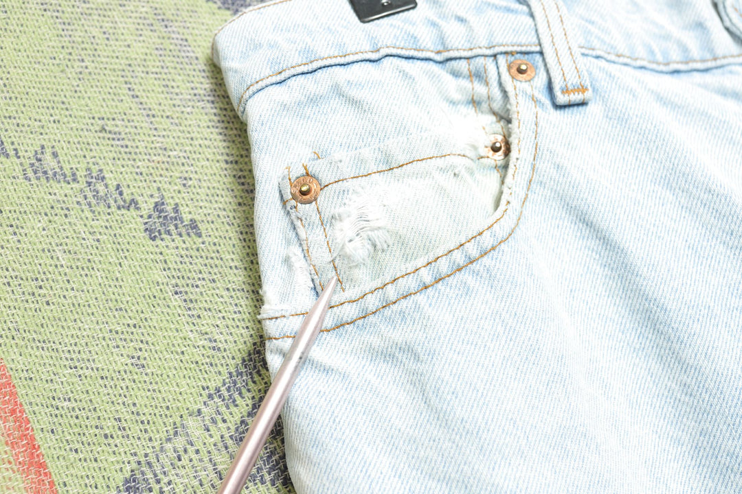 Levi's 550 Vintage Light Wash Denim Jeans 90s 34/30