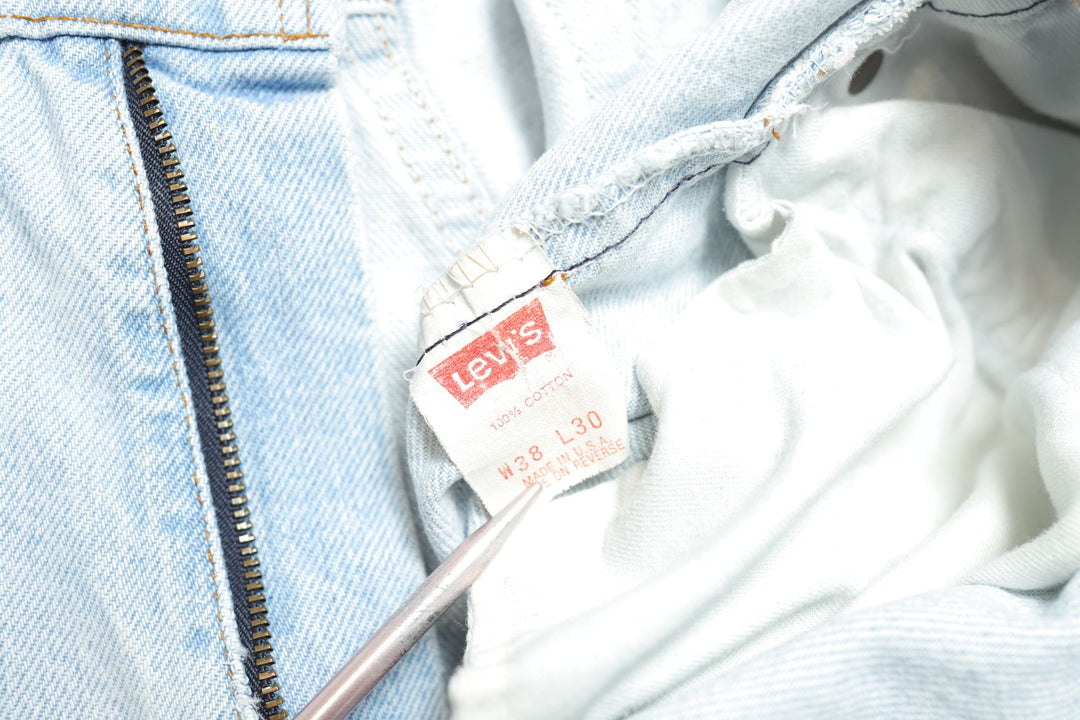 Levi's 550 Vintage Light Wash Denim Jeans 90s 34/30