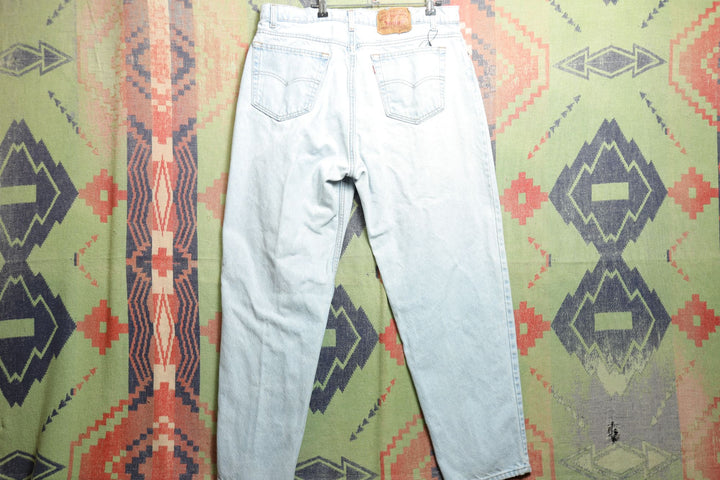 Levi's 550 Vintage Light Wash Denim Jeans 90s 34/30