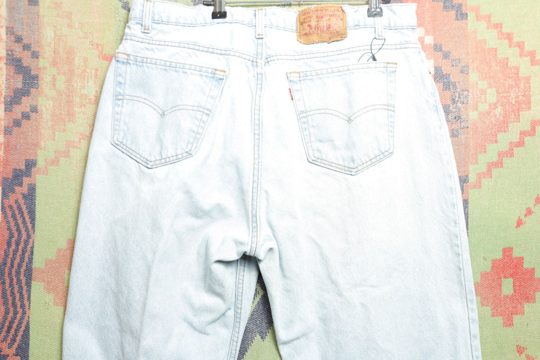 Levi's 550 Vintage Light Wash Denim Jeans 90s 34/30