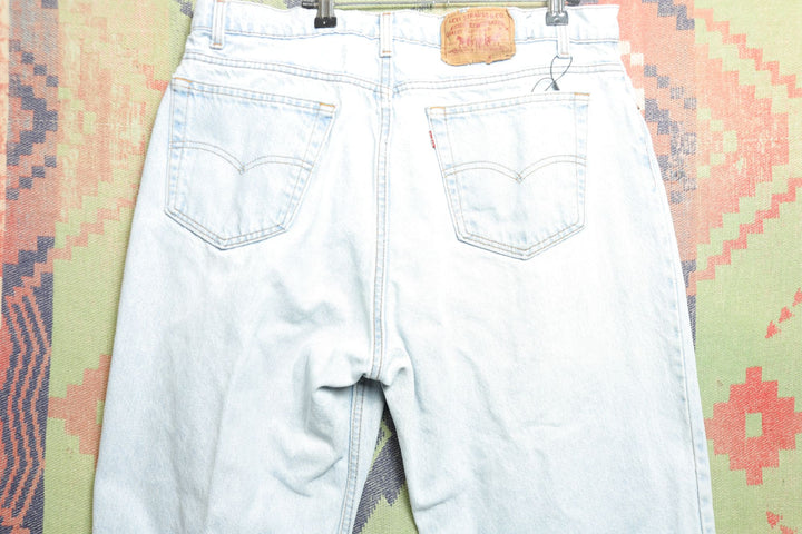 Levi's 550 Vintage Light Wash Denim Jeans 90s 34/30