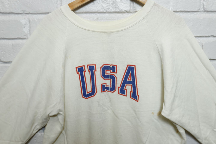USA Vintage Distressed White Sweatshirt 80s XL