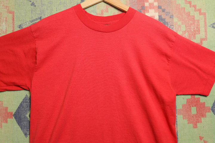 Fruit of the Loom Vintage Blank Red T Shirt 90s Large