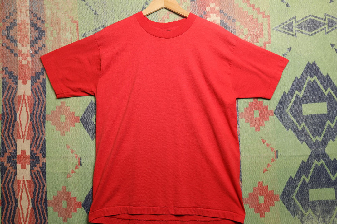 Fruit of the Loom Vintage Blank Red T Shirt 90s Large