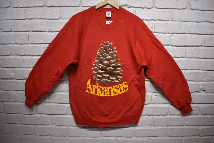 Beterbilt pinecone sweatshirt size xl (red/gold)